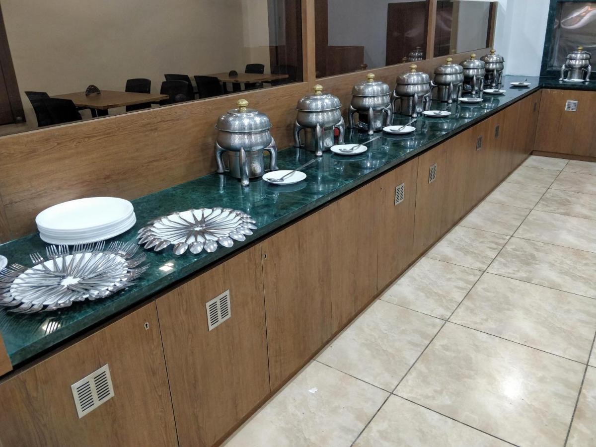 Dew Drops Boutique Retreat Hotel Igatpuri Bagian luar foto
